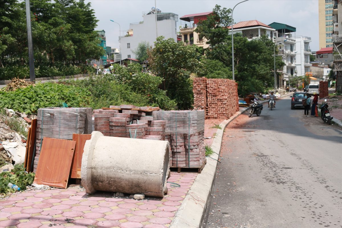 Công Ty TNHH Thương Mại Và Sản Xuất Thép Vạn Lộc